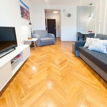 Bielanska Apartment Варшава Экстерьер фото